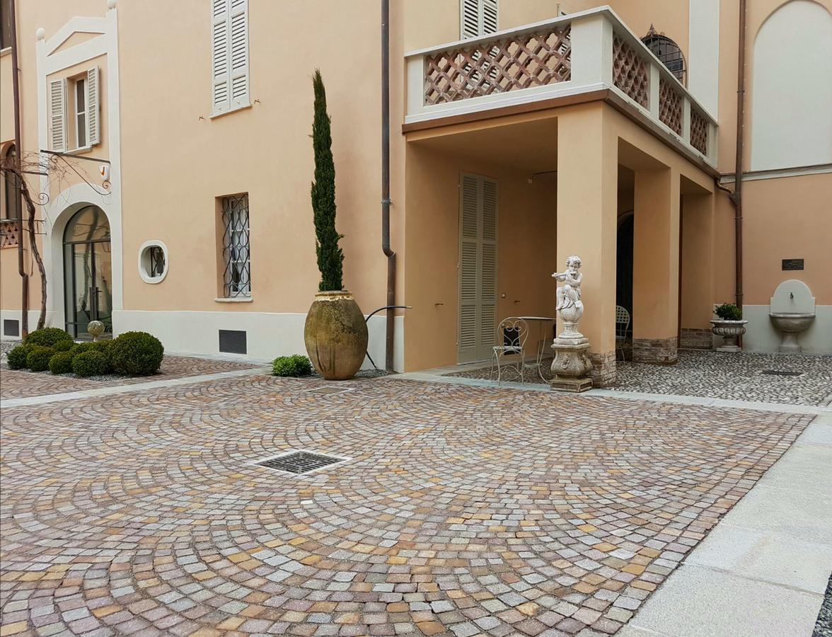 Casa Sironi Bed & Breakfast Tortona Exterior photo